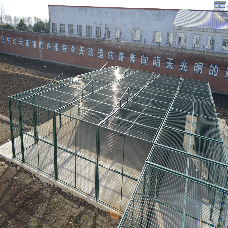 武漢監(jiān)獄刀片刺網(wǎng) 金屬防護(hù)隔離網(wǎng)